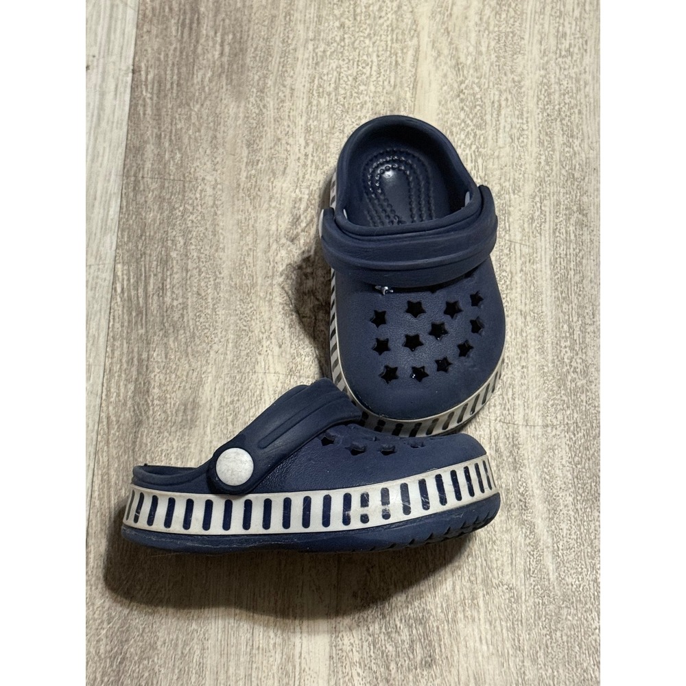Navy Blue Toddler Clogs Star Cutout Striped Midsole Slip On‎ Shoes Size 4
